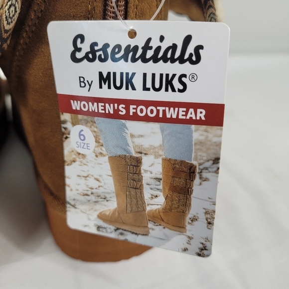 Essentials By Muk Luks Women’s Amelia Boots Chestnut Sz 6 NWT - Picture 7 of 8